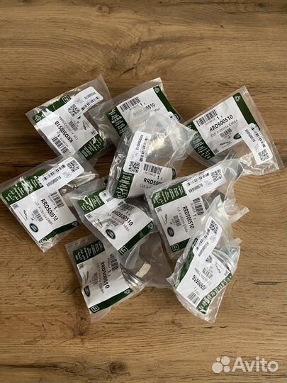 Гайка колесная Range Rover RRD500510