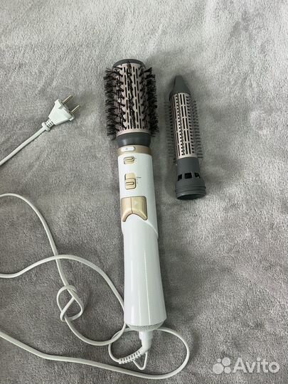 Фен щетка Philips HP 8664