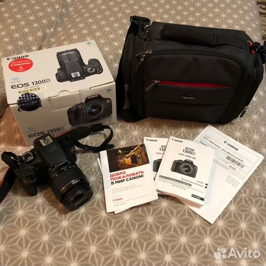 Canon EOS 1300D(W) + сумка и карта памяти на 16GB