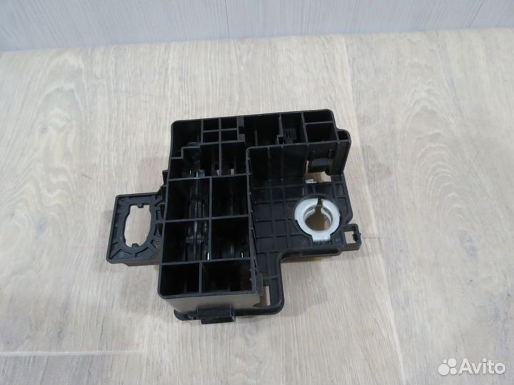 Клемма плюсовая Kia Stinger