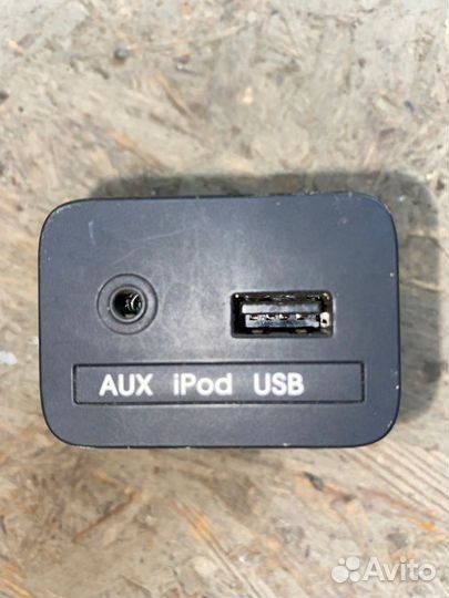 Блок управления магнитолой Kia Cerato седан 1.6