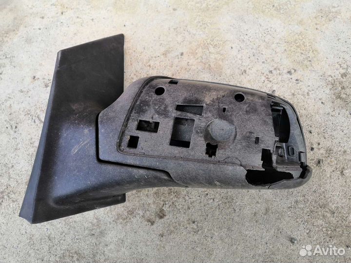 Зеркало левое ford focus 2 2005-2011