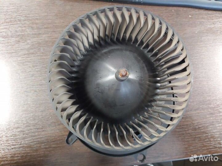 Мотор печки Mercedes Gl 500 4Matic 166 278.928