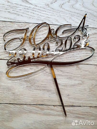 Украшения и таблички