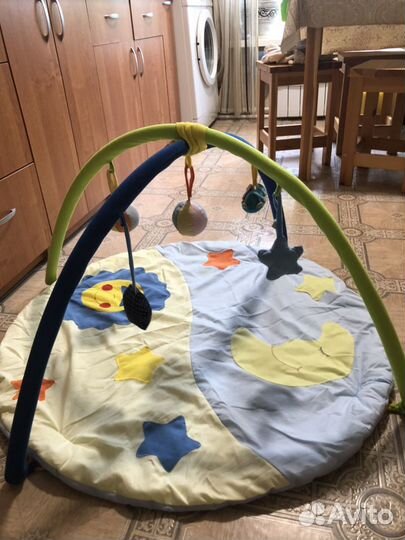 Развивающий коврик