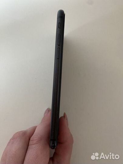 iPhone 7, 32 ГБ