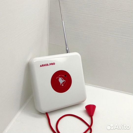 Кнопка вызова персонала для таулетов и санузлов