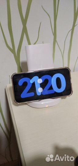 Шикарная беспроводная зарядная станция + повербанк