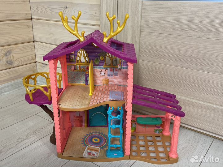 Домик оленя enchantimals