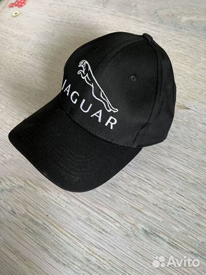 Кепка Jaguar Новая