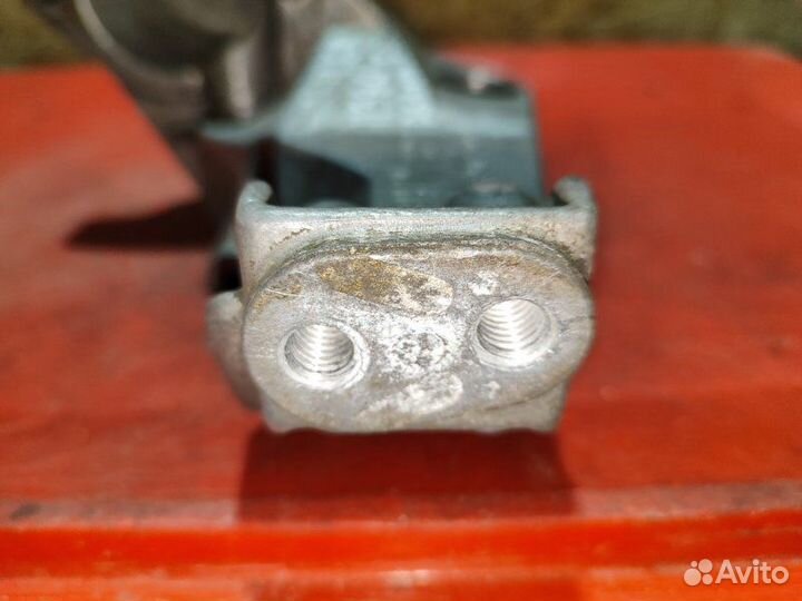 Опора двигателя правая Opel Astra F универсал 1.6