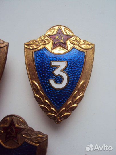 Значок Солдатские классности винтовые обр 1954г