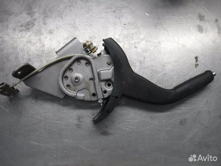 Ручник Mitsubishi Outlander 3 GF 4B11 2014