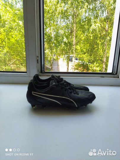 Футбольные бутсы