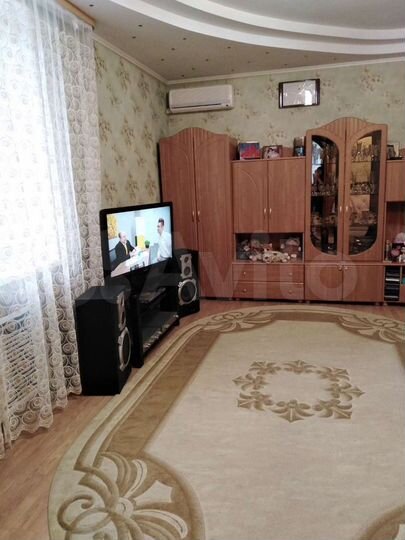 4-к. квартира, 125 м², 2/2 эт.