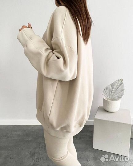 Спортивный костюм женский