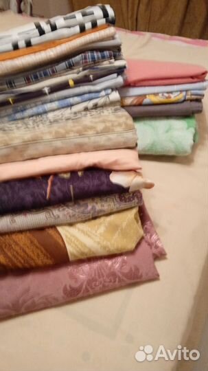 Одеяла2 стеган. пододеяльн.просты1махр,наволочки