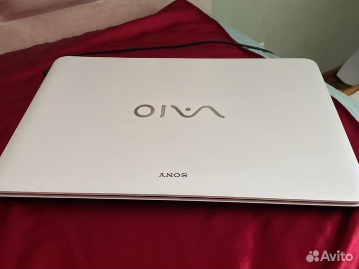 Sony Vaio svf152a29v