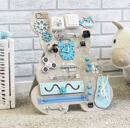 Бизиборд доска с замочками