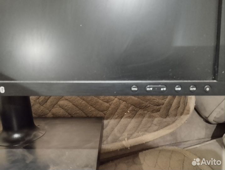 Монитор Samsung