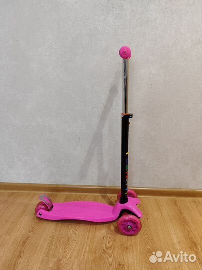 Самокат детский трехколесный