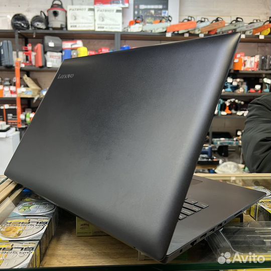 Lenovo ideapad 330-17