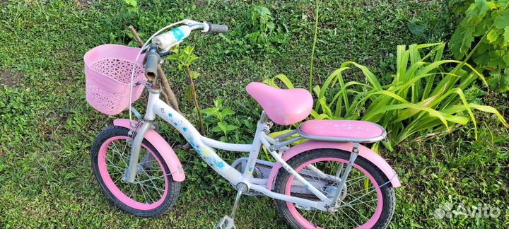 Велосипед для девочки 4-7 лет