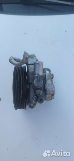 Насос гур Мазда Форд