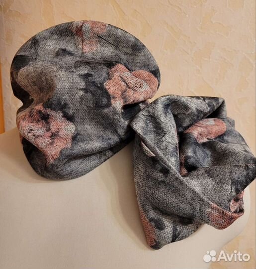 Комплект шапка и снуд женский