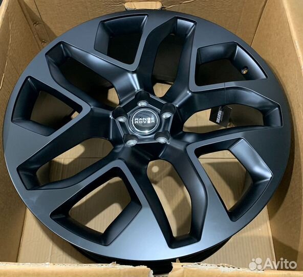 Кованые диски на новый Рэндж Range Rover R23 5/120