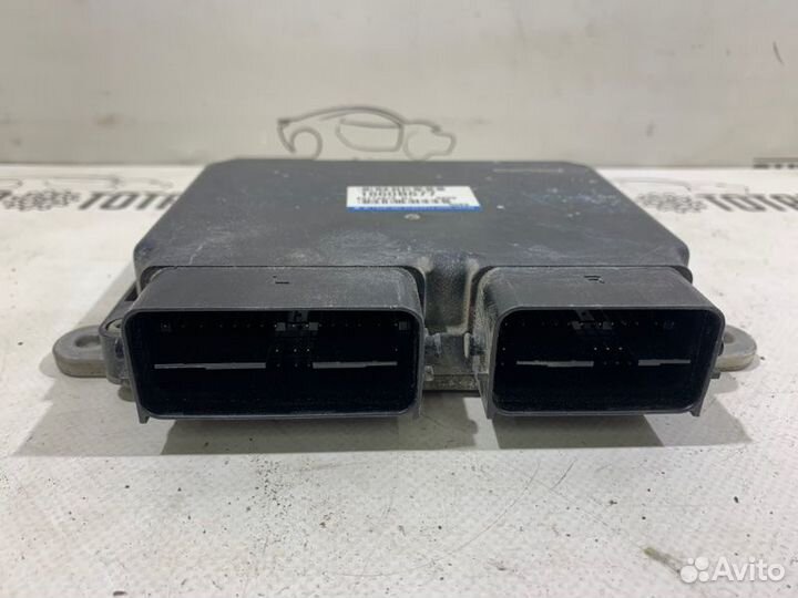 Блок управления двигателем Mitsubishi Lancer 10