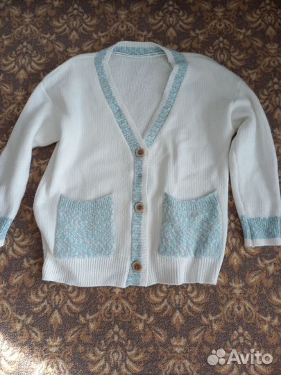 Теплая кофта женская