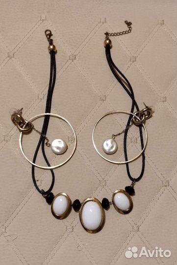 Комплекты:серьги,браслеты,колье,кольца