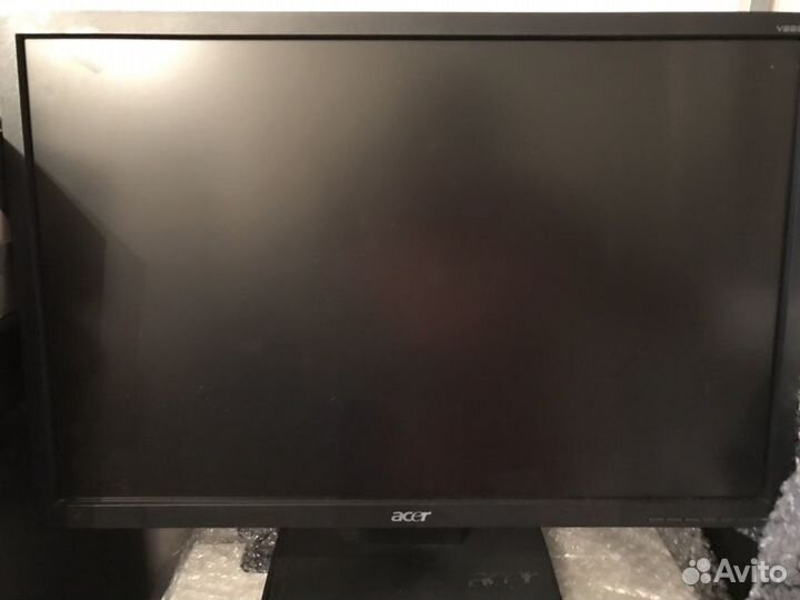 Монитор acer V223W