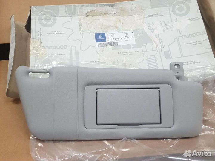 Козырёк солнцезащитный Mercedes-Benz C-Class W203