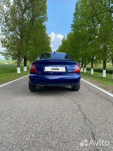Audi A4 1.6 МТ, 1999, 297 000 км