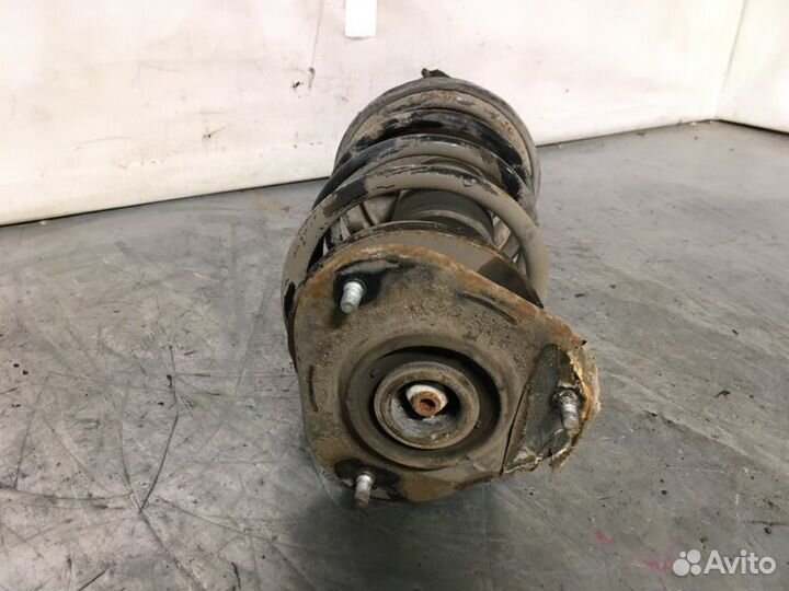 Стойка подвески передняя правая Geely Emgrand Ec7