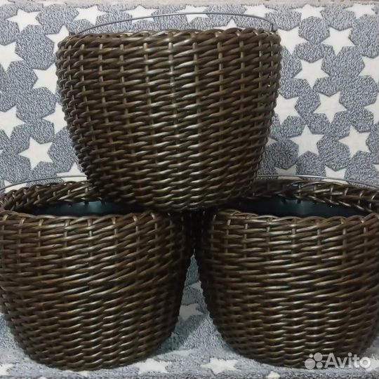 Кашпо из ротанга