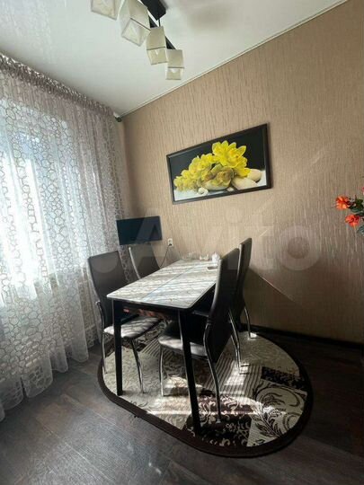 2-к. квартира, 56 м², 5/10 эт.