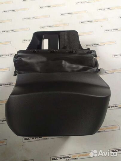 Пластик подрулевой LADA vesta