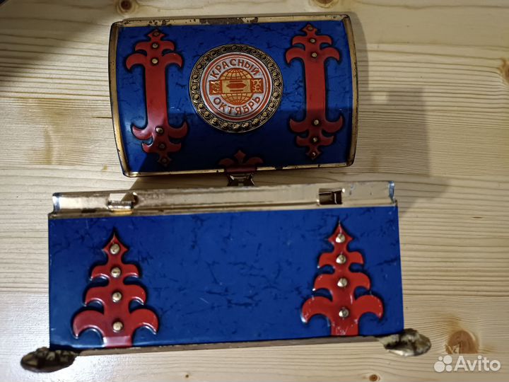 Коробка жестяная 