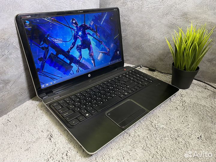 Быстрый ноутбук HP 2 видеокарты/SSD