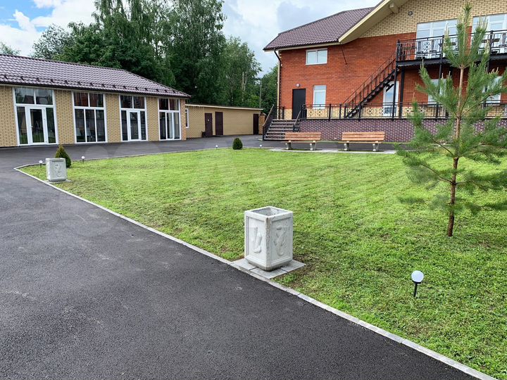 Коттедж 450 м² на участке 15 сот.