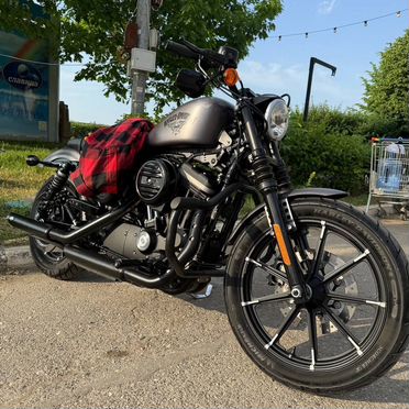 Harley-Davidson Sportster 883, 2017, 13 000 км