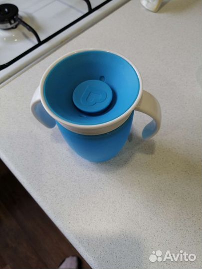 Поильник непроливайка