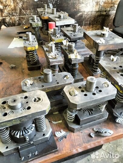 Кузнечные штампы. Оборудование для штамповки.пресс