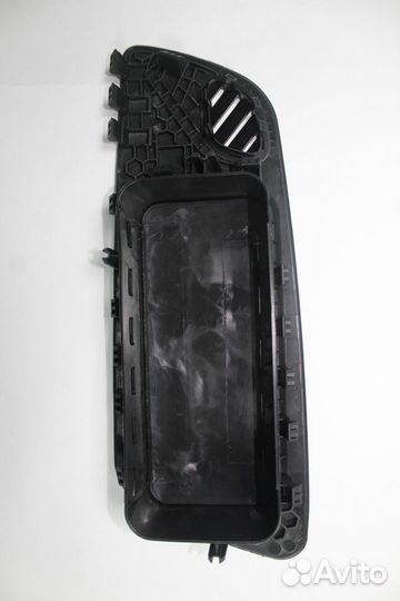 Крышка подушки безопасности пассажира Поло