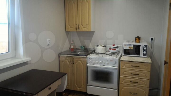 Дом 20 м² на участке 80 сот.