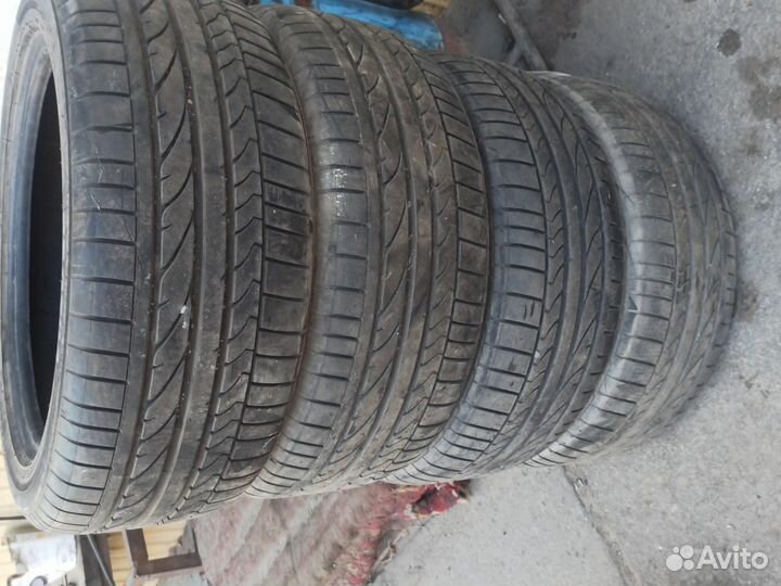 Bridgestone Potenza RE050A II 215/50 R17 91V