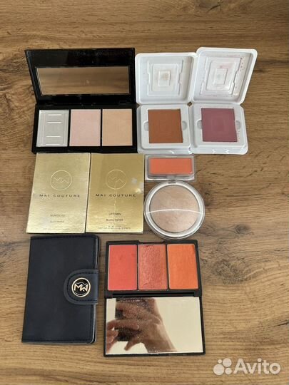 Сет набор для лица Sleek Kiss NY Mai couture